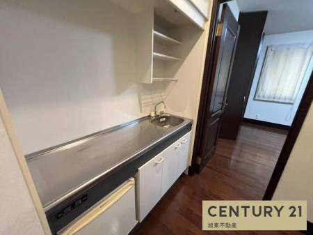 �m���@-